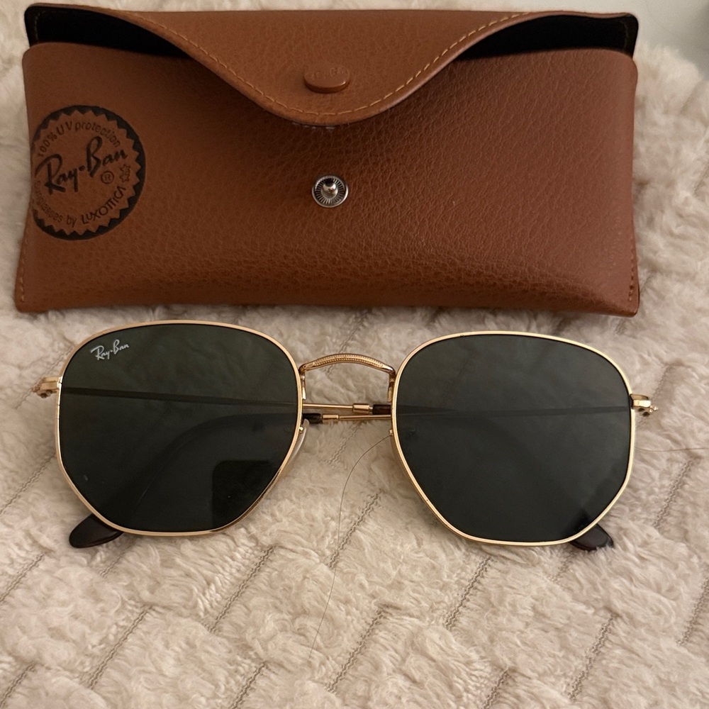 Ray-Ban Gold Frame Sunglasses with Dark Lenses